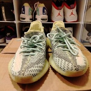 Yeezy Boost 350 V2 'YeezReel Non-Reflective' Size 6.5M